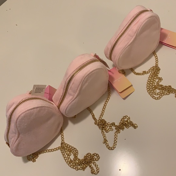 🎉ONE LEFT🎉 Stoney Clover Lane x Target Terry Cloth Crossbody Bag - Picture 4 of 13